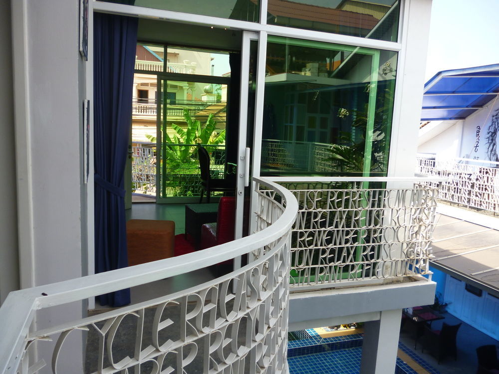 White Rabbit Hostel Siem Reap (Adults Only) Buitenkant foto