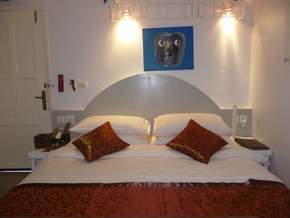 White Rabbit Hostel Siem Reap (Adults Only) Buitenkant foto