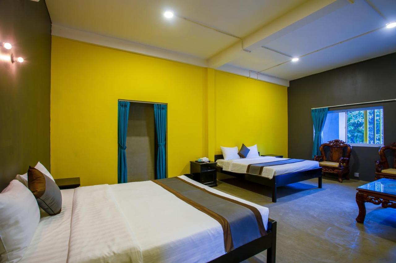 White Rabbit Hostel Siem Reap (Adults Only) Buitenkant foto