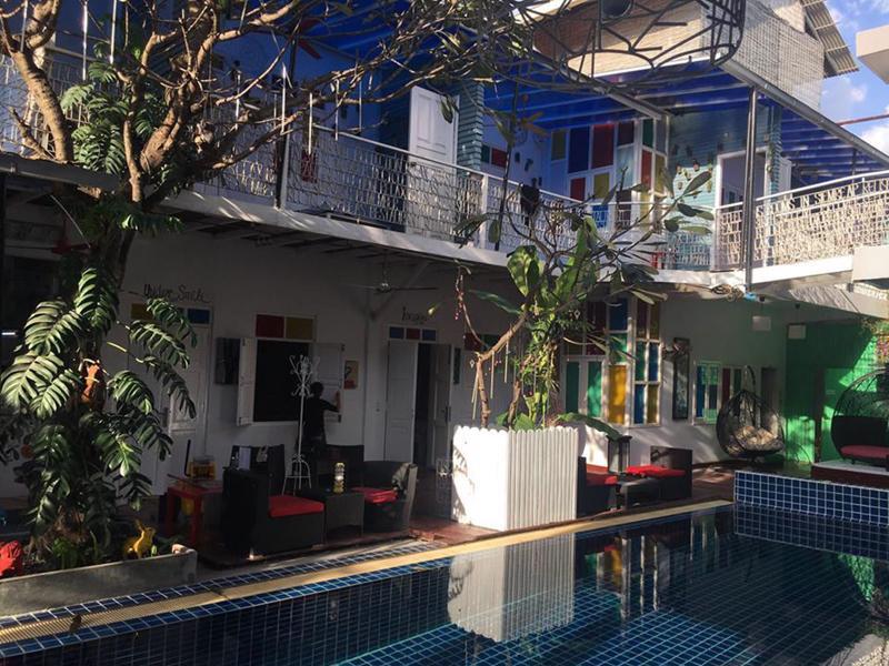 White Rabbit Hostel Siem Reap (Adults Only) Buitenkant foto