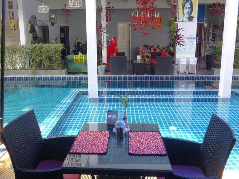 White Rabbit Hostel Siem Reap (Adults Only) Buitenkant foto